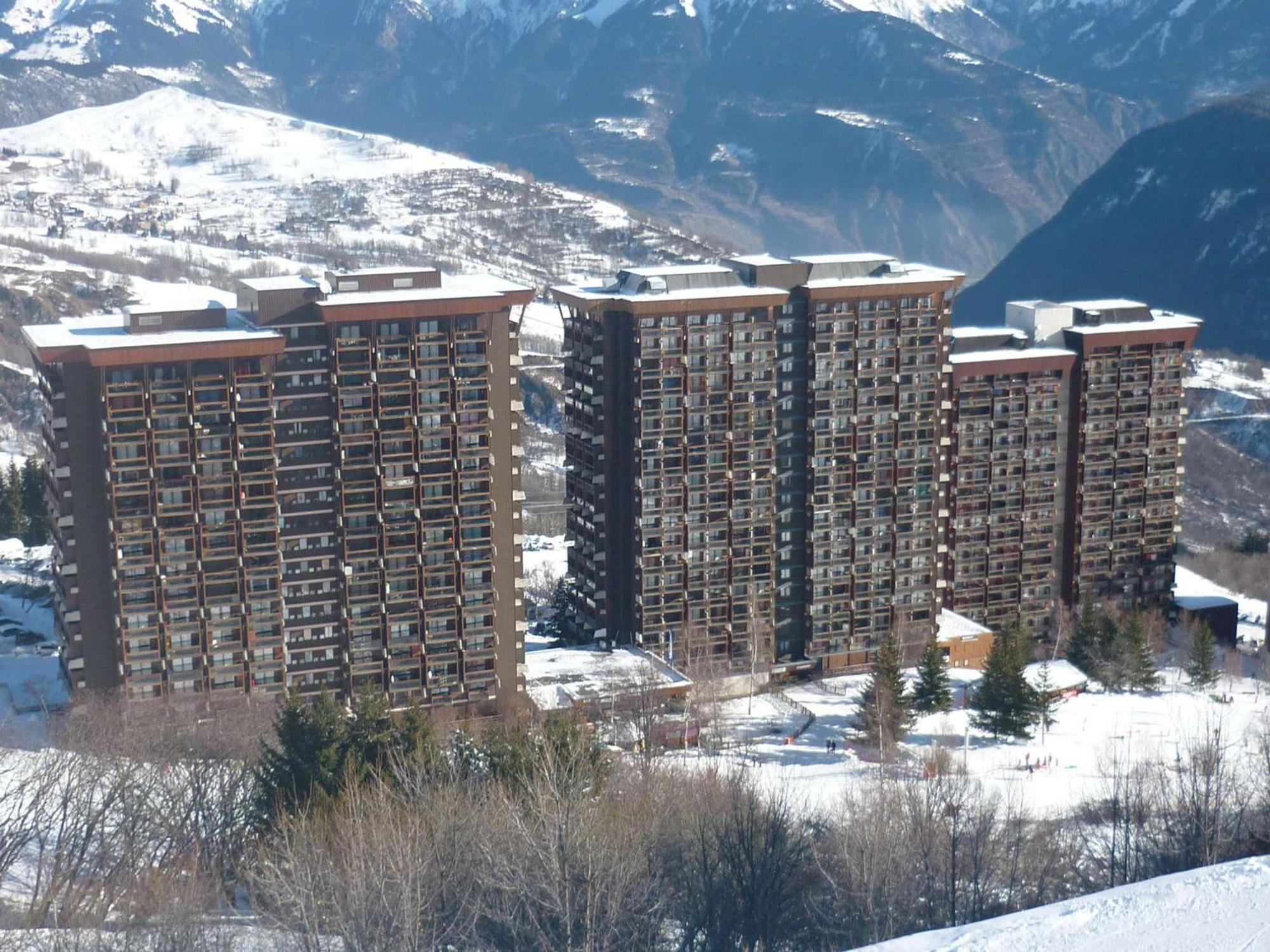 Studio Fonctionnel Aux Pieds Des Pistes Avec Piscine - Fr-1-267-182 Apartment Villarembert Exterior photo